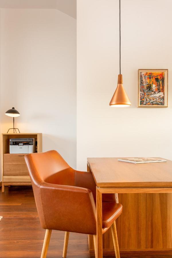 Sunny Loft In Downtown Porto With Private Parking Lägenhet Exteriör bild
