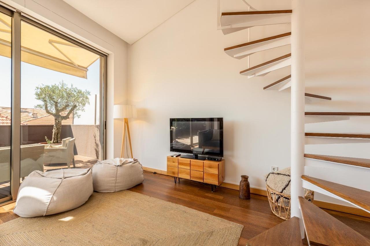 Sunny Loft In Downtown Porto With Private Parking Lägenhet Exteriör bild