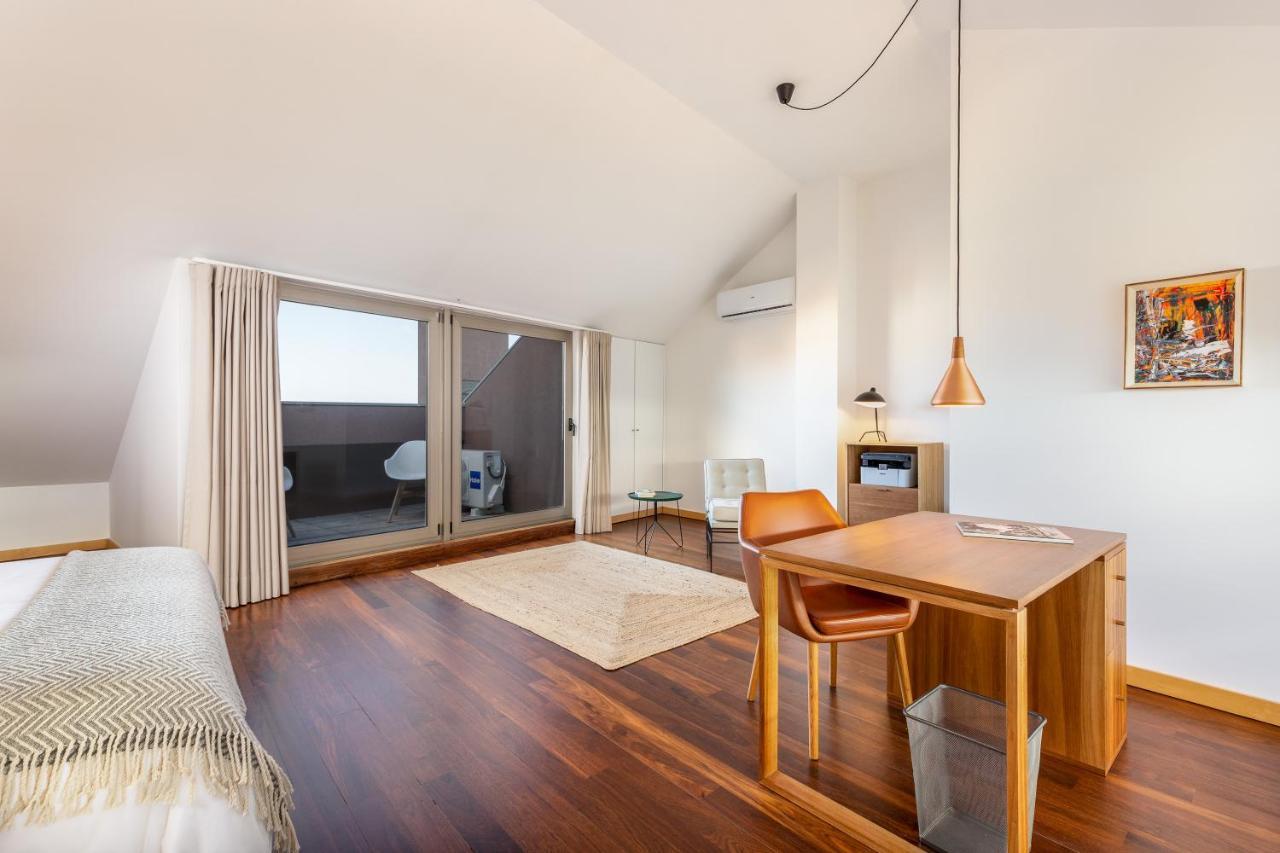 Sunny Loft In Downtown Porto With Private Parking Lägenhet Exteriör bild