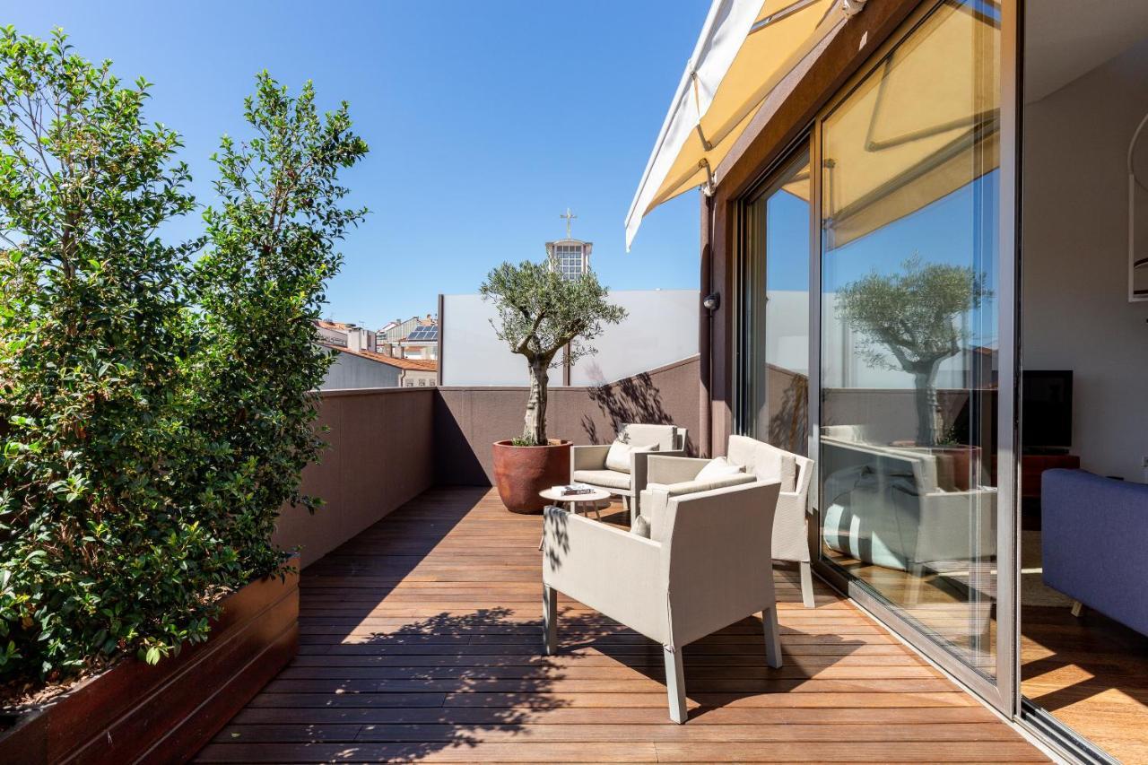 Sunny Loft In Downtown Porto With Private Parking Lägenhet Exteriör bild