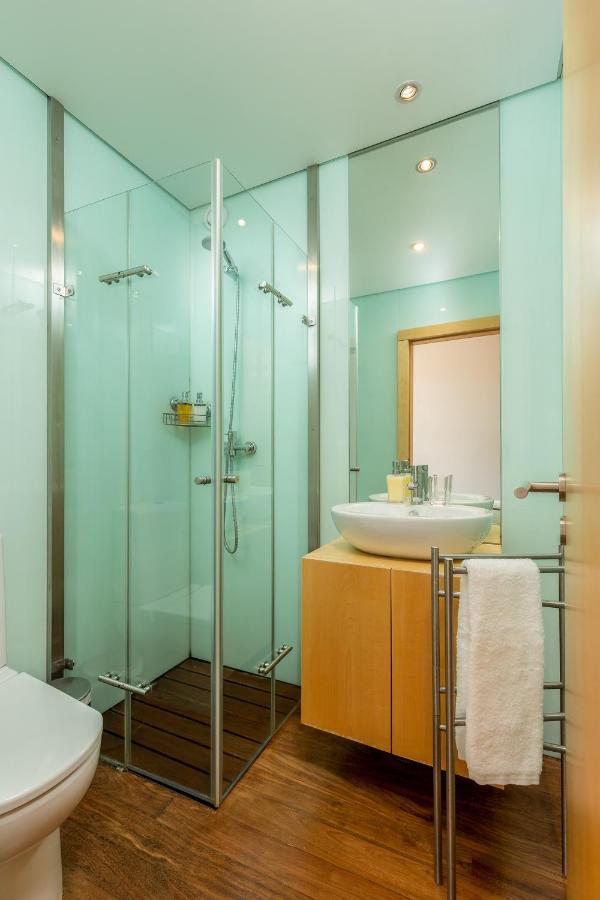 Sunny Loft In Downtown Porto With Private Parking Lägenhet Exteriör bild