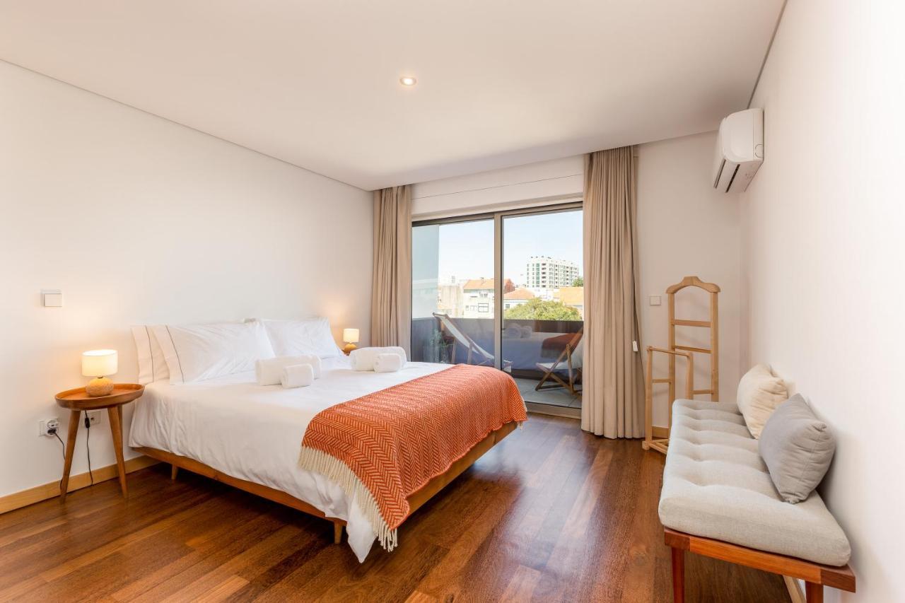 Sunny Loft In Downtown Porto With Private Parking Lägenhet Exteriör bild