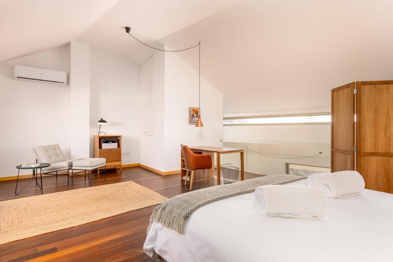 Sunny Loft In Downtown Porto With Private Parking Lägenhet Exteriör bild