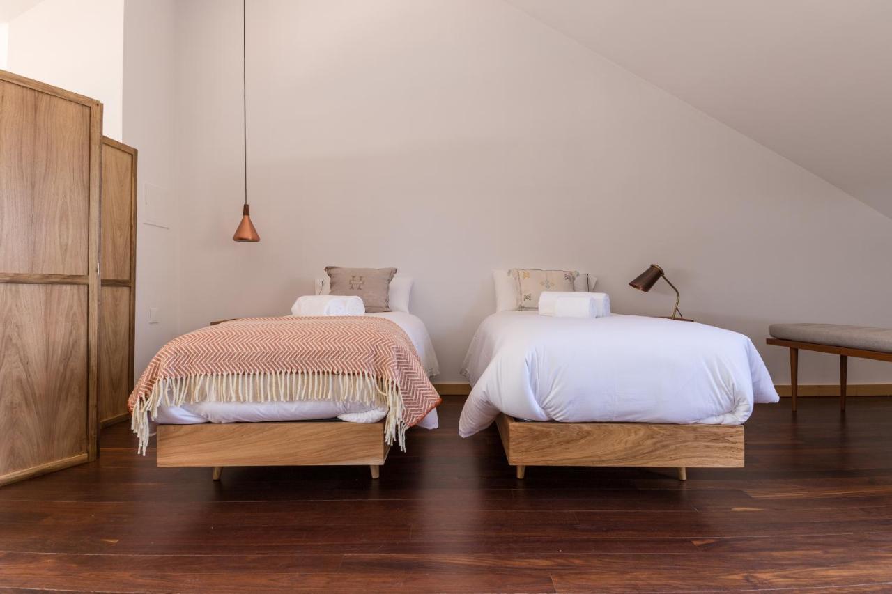 Sunny Loft In Downtown Porto With Private Parking Lägenhet Exteriör bild