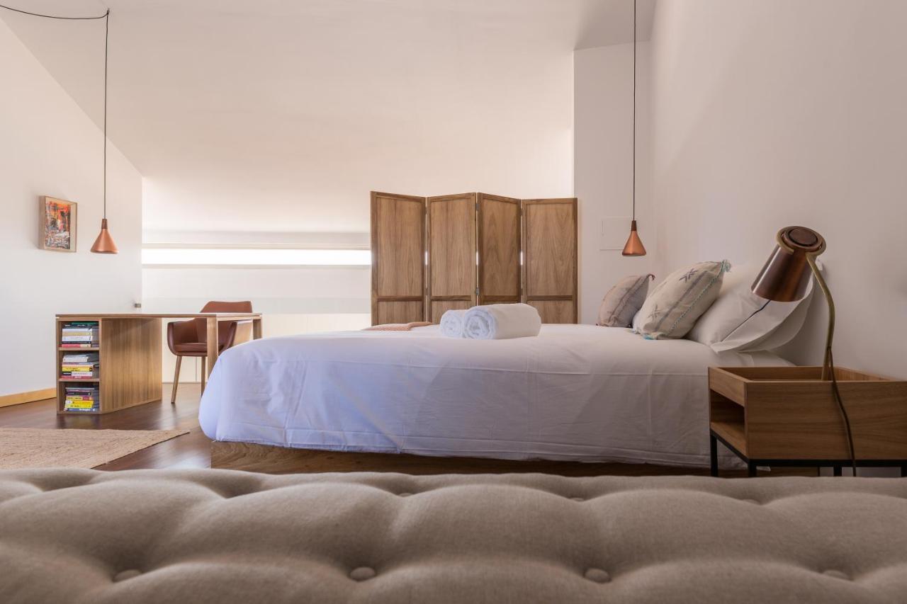 Sunny Loft In Downtown Porto With Private Parking Lägenhet Exteriör bild